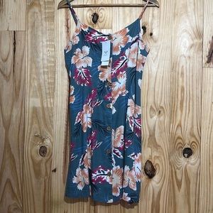 ROXY 🌸 Floral Dress - Size M - NWT